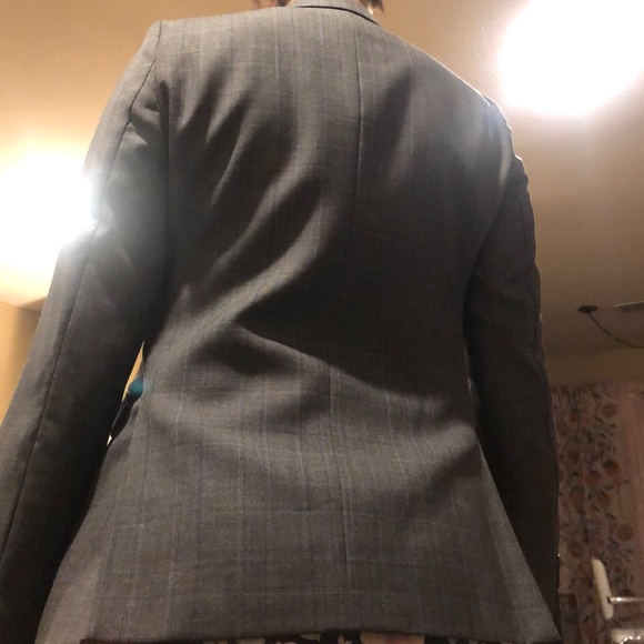 Custom suit women’s JoSeph abboud - Picture 4 of 10